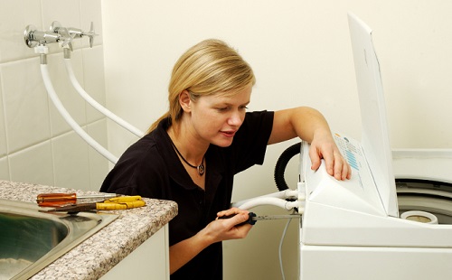 Khắc phục máy giặt Electrolux giặt không sạch
